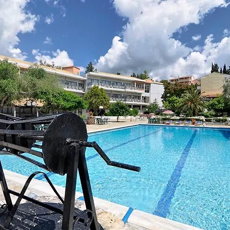 Hotel Dassiaholidayclub Dassia (Corfu)